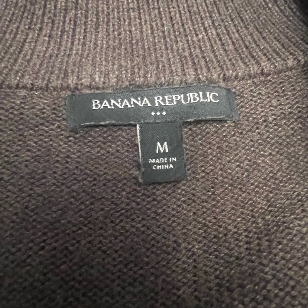 Banana Republic Men's Dark Brown Crewneck Sweater